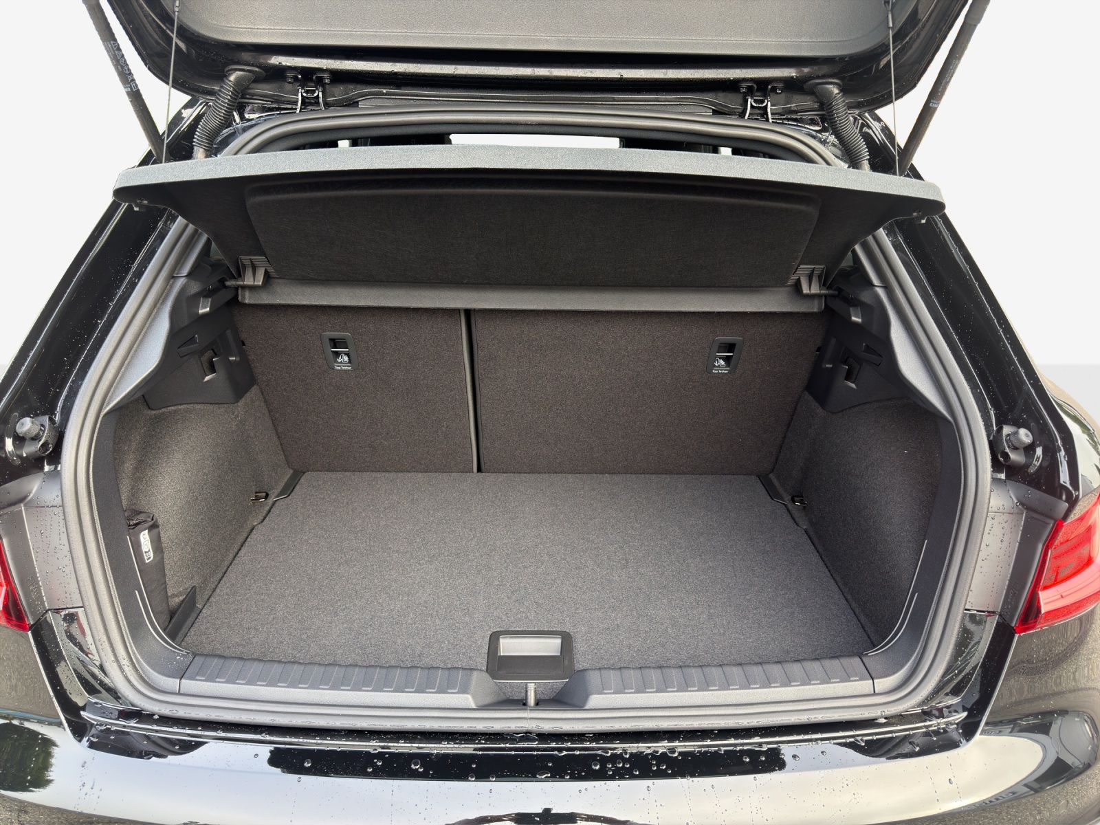 AUDI A1 Sportback 30 TFSI S Line Attraction S-tronic-image-12