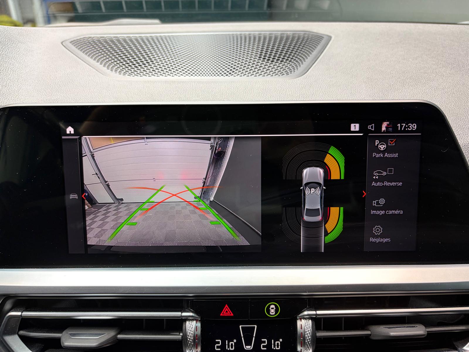 BMW 320i Steptronic M Sport-image-23