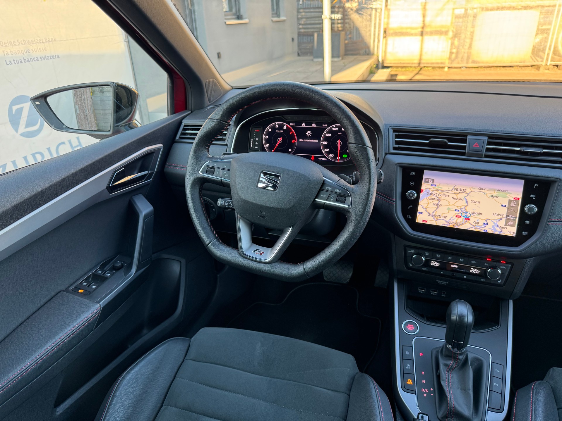 SEAT Arona 1.0 TSI Eco DSG SWISS FR-image-28