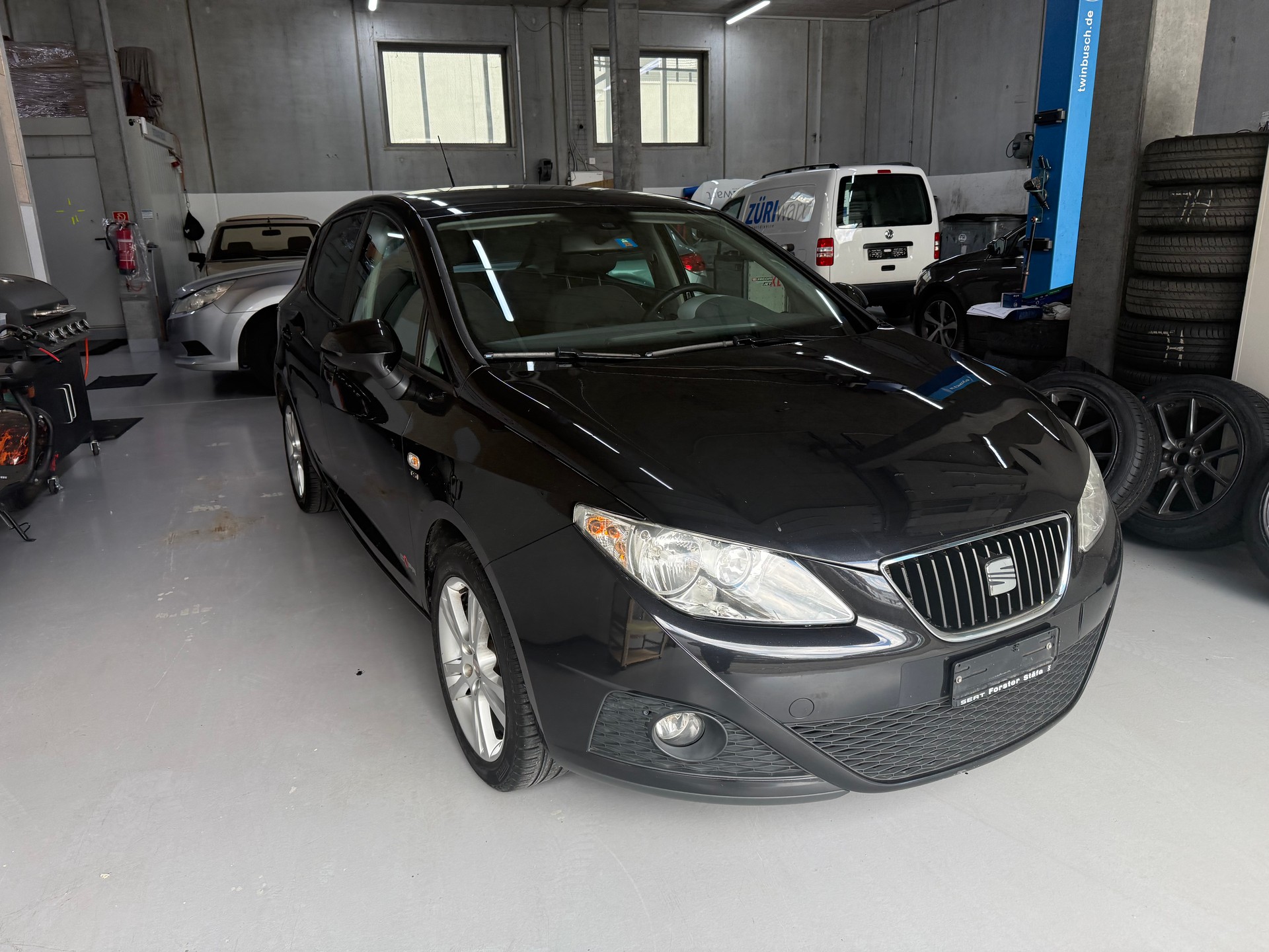 SEAT Ibiza 1.2 TSI Style-image-1