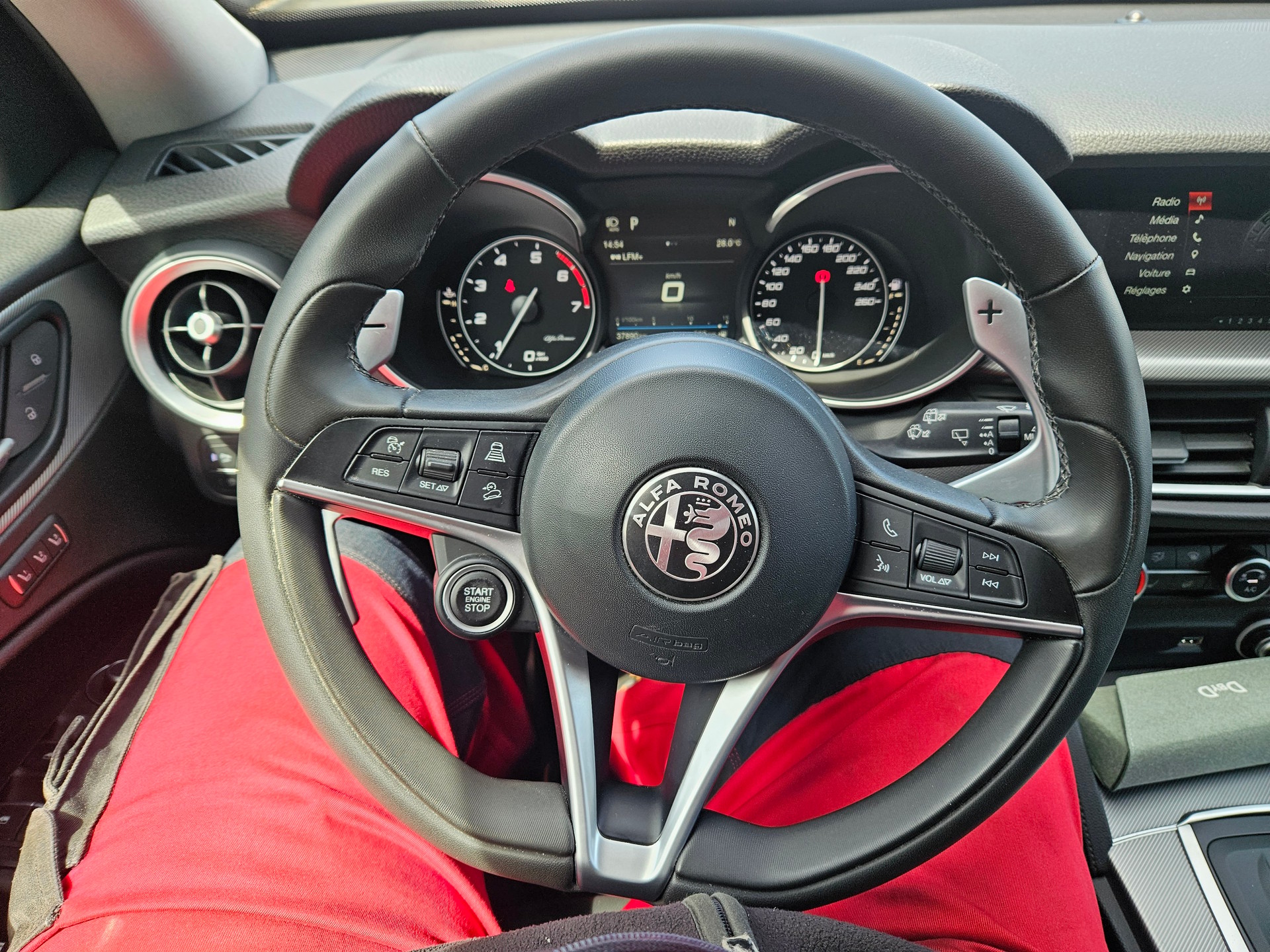 ALFA ROMEO Stelvio 2.0 B-Tech Q4 Automatic-image-7
