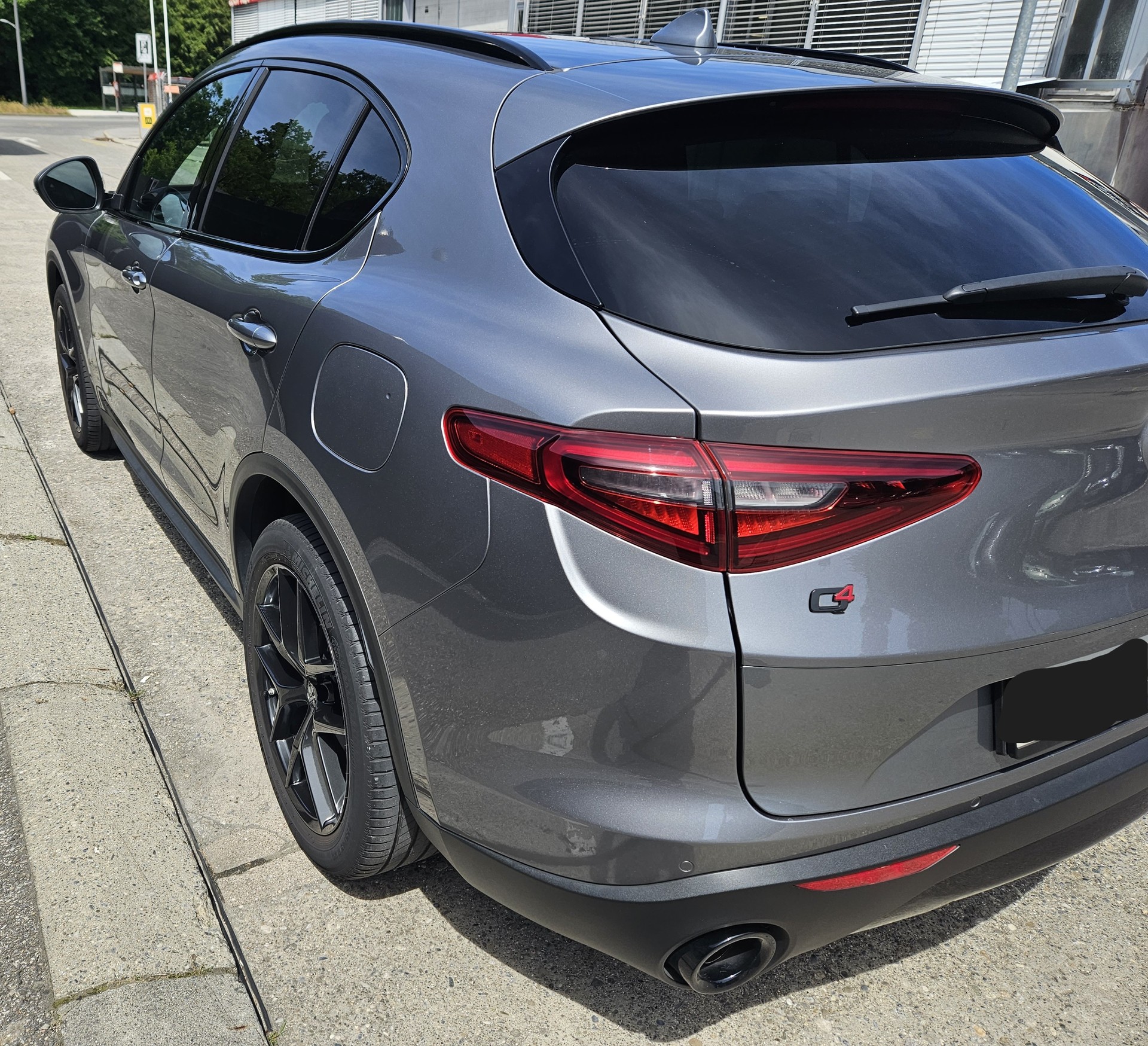 ALFA ROMEO Stelvio 2.0 B-Tech Q4 Automatic-image-3