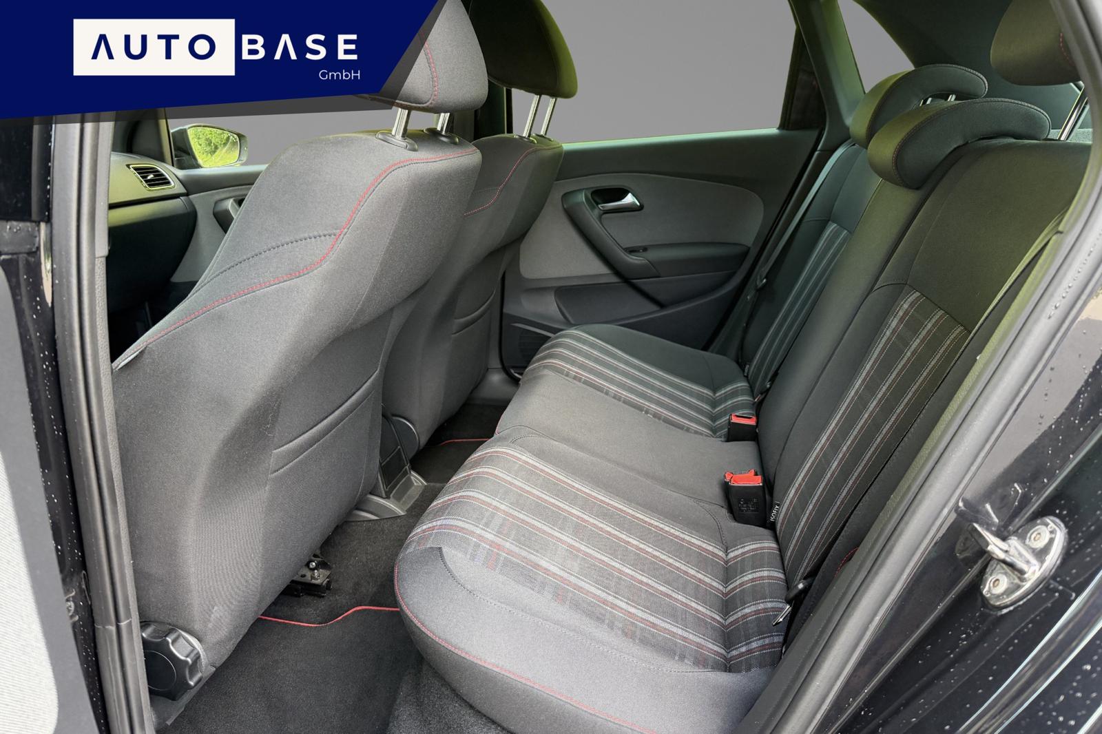 VW Polo 1.4 TSI GTI DSG * CH Fahrzeug *-image-12