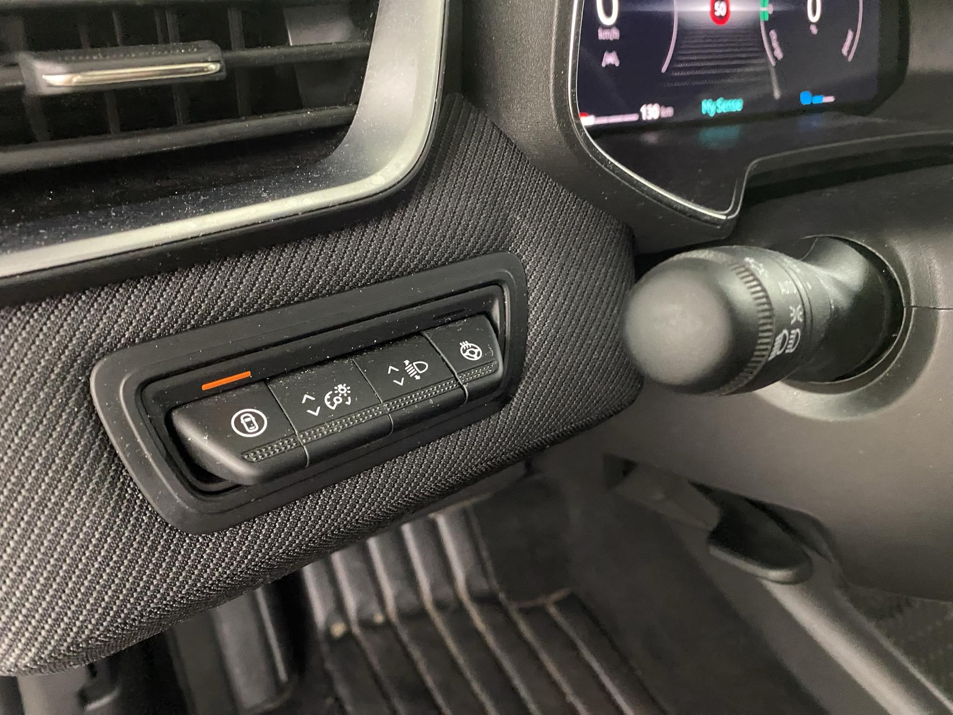RENAULT Clio 1.6 E-Tech Esprit Alpine-image-17