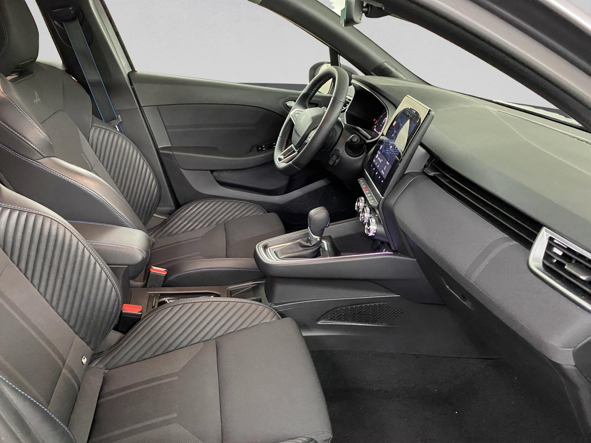 RENAULT Clio 1.6 E-Tech Esprit Alpine-image-15