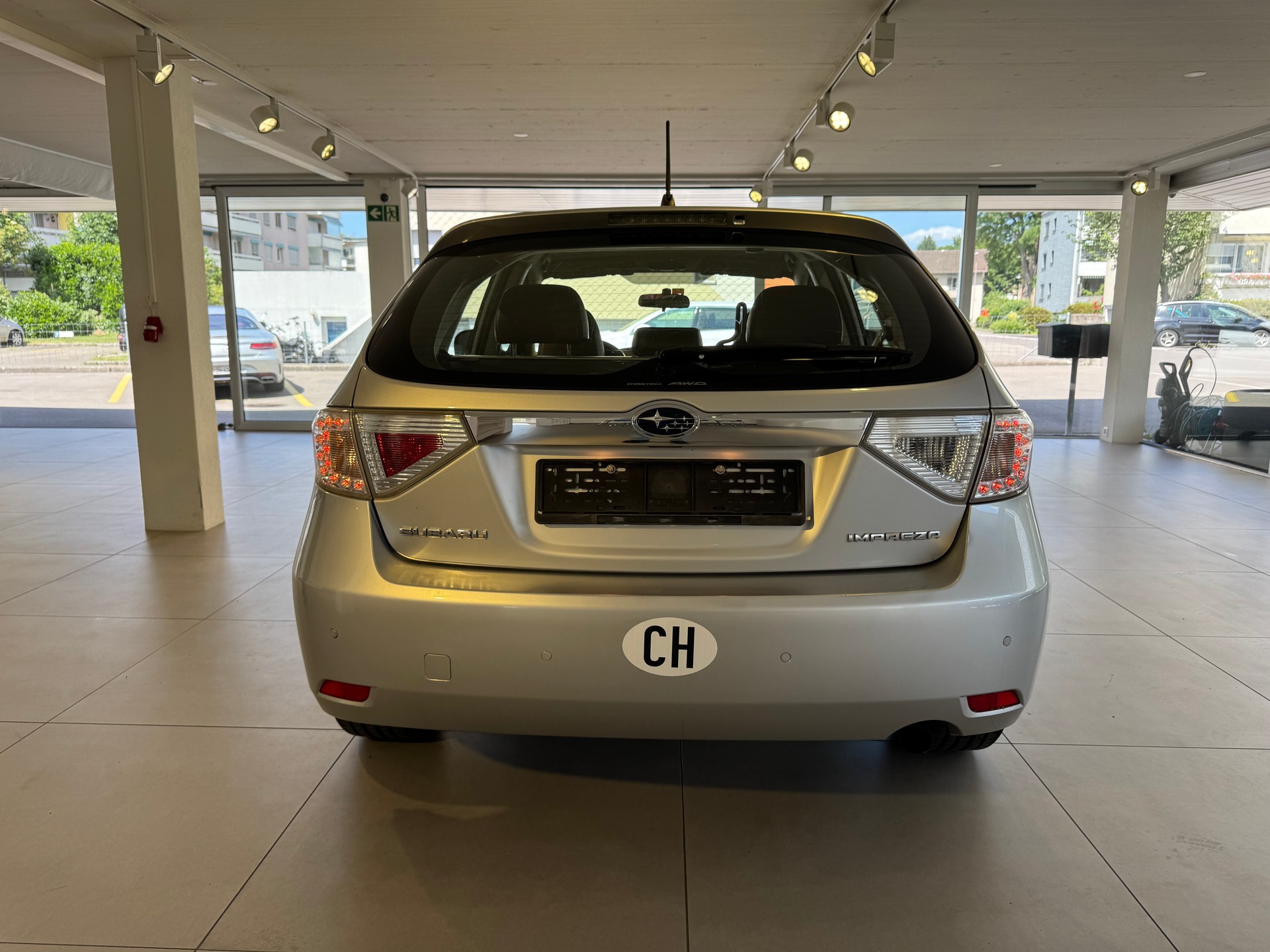 SUBARU Impreza 2.0R Swiss Automatic-image-7