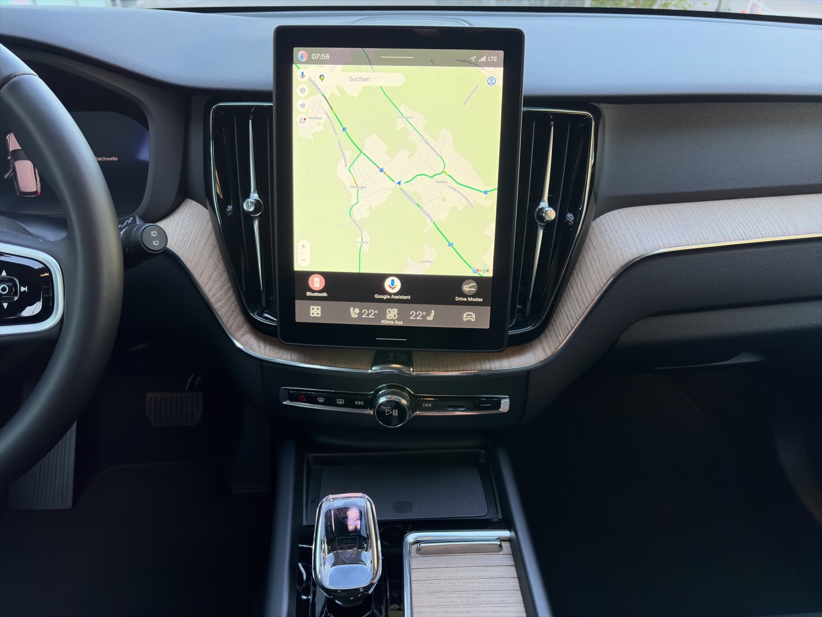 VOLVO XC60 2.0 T6 TE Plus Dark eAWD-image-13