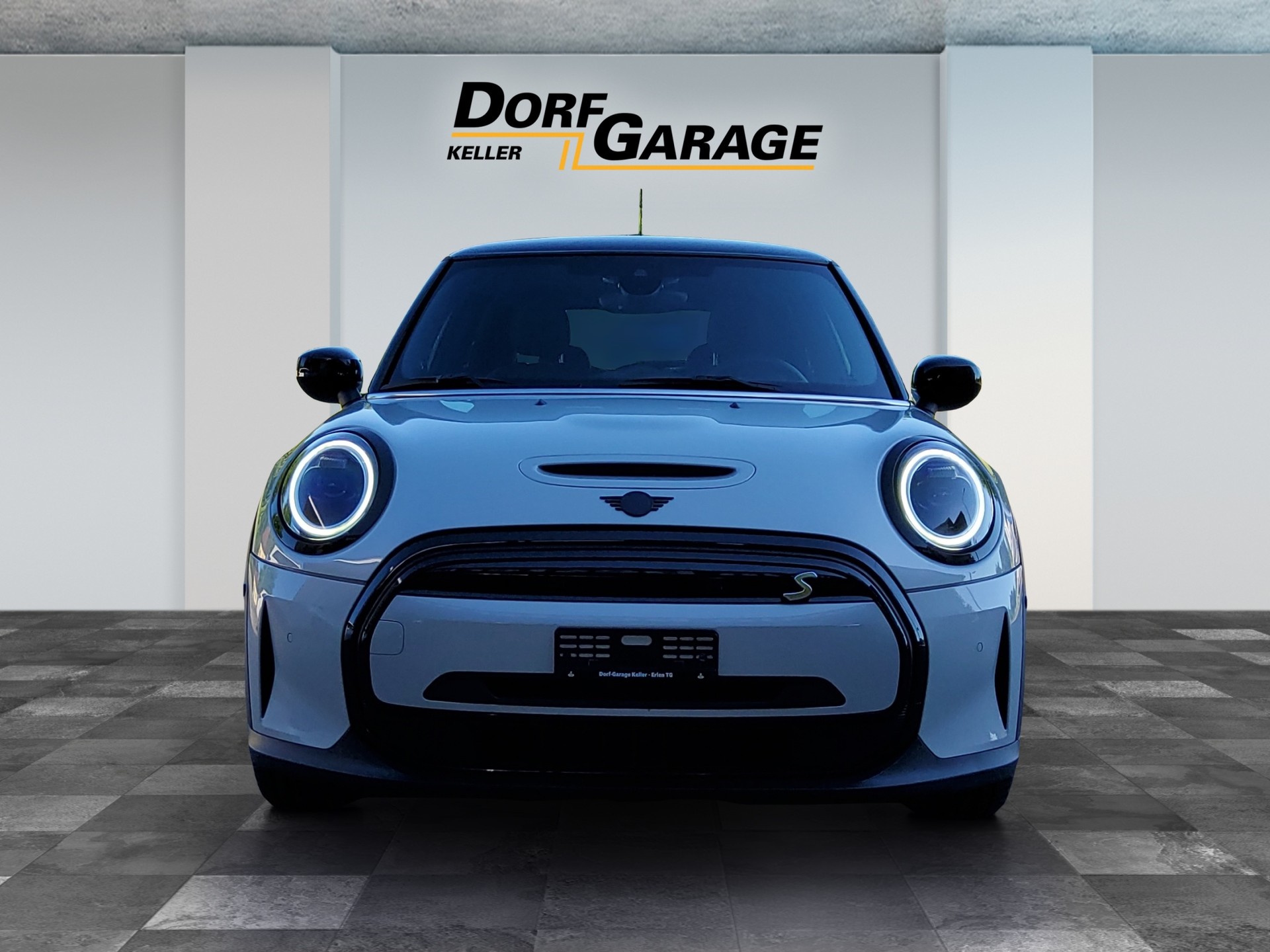 MINI Cooper SE-image-1