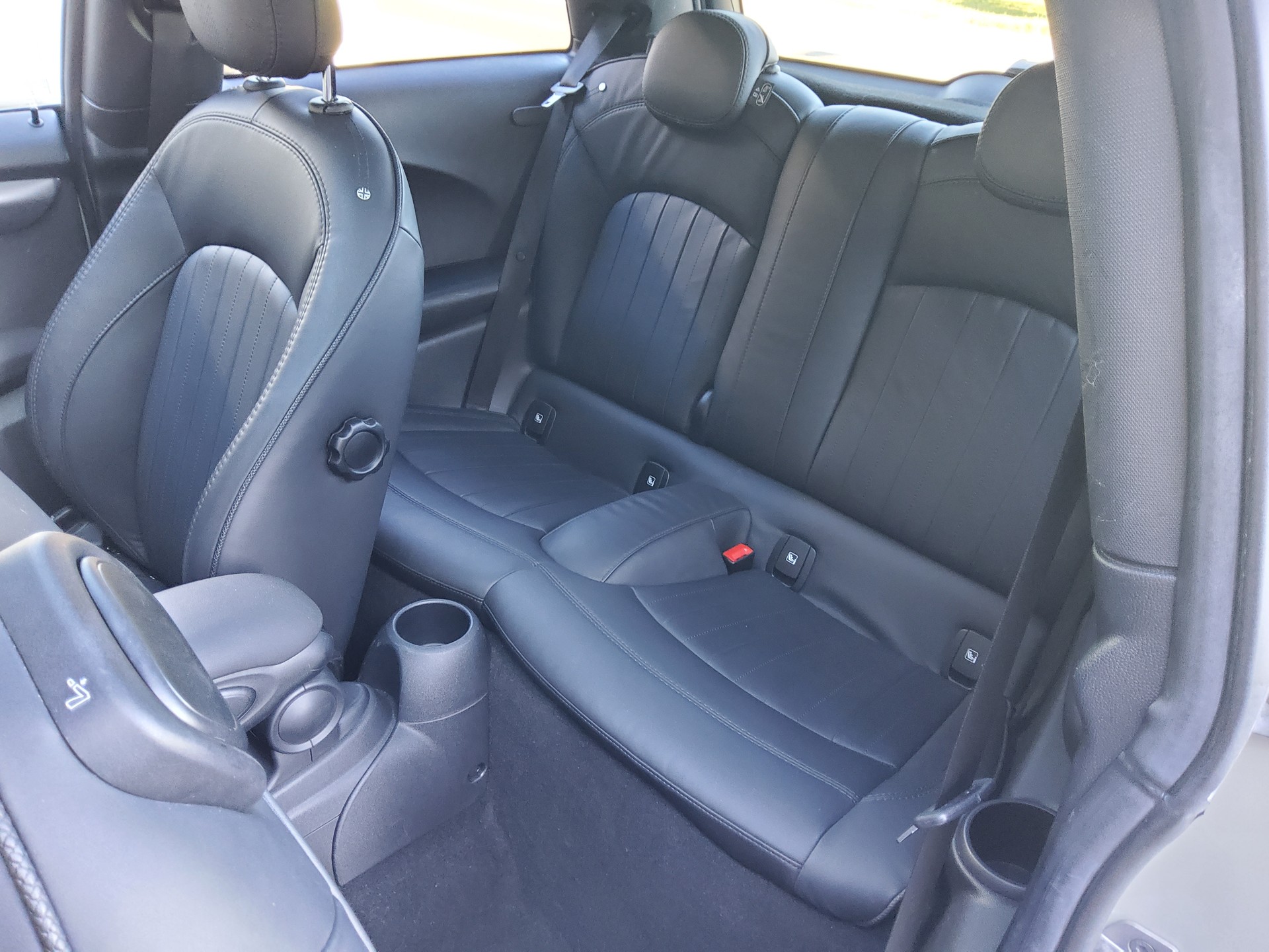 MINI Cooper SE-image-8