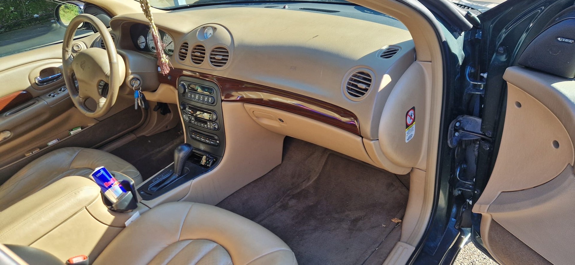 CHRYSLER 300M-image-7