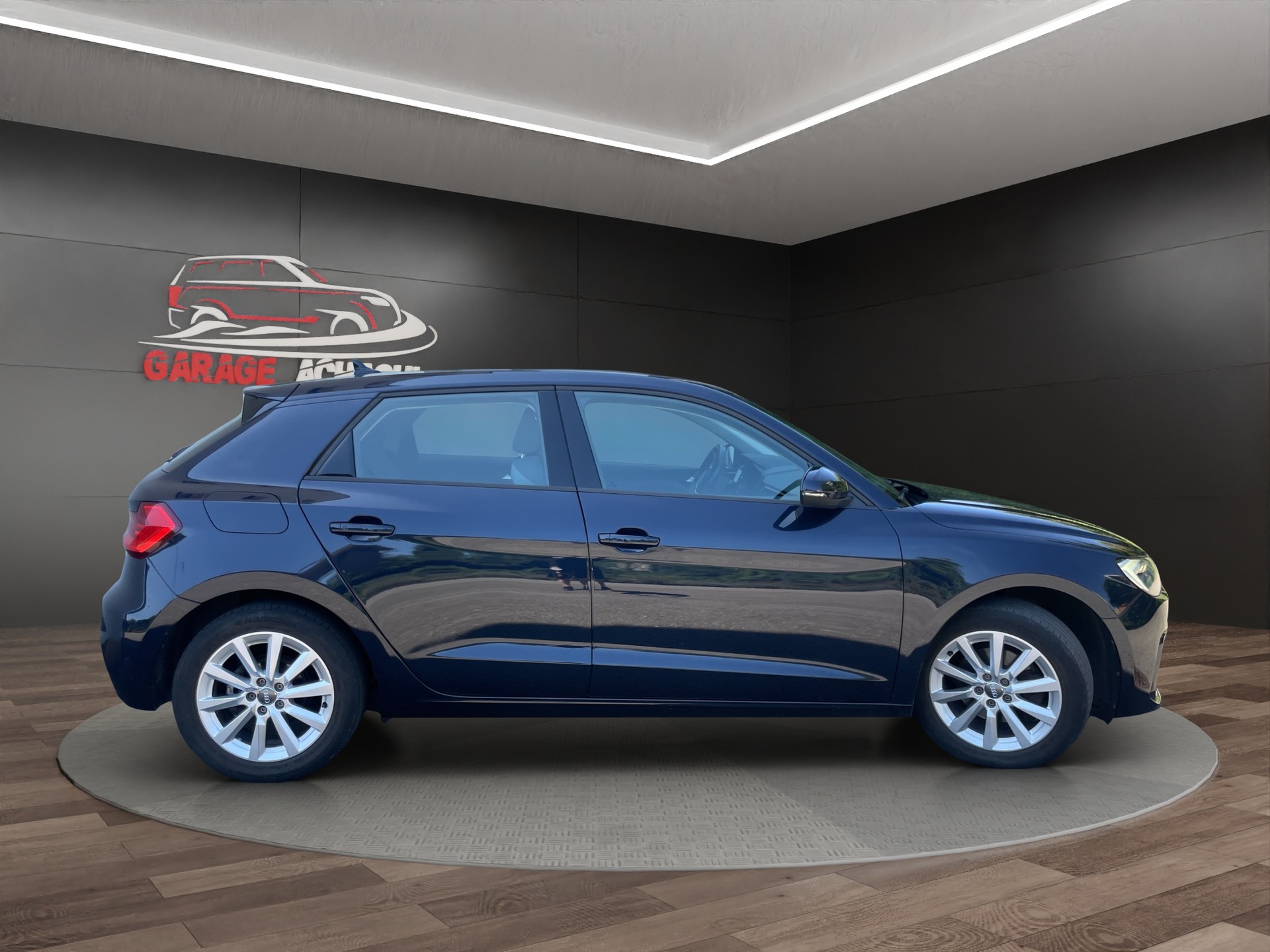 AUDI A1 City Carver 30 TFSI S-tronic-image-6