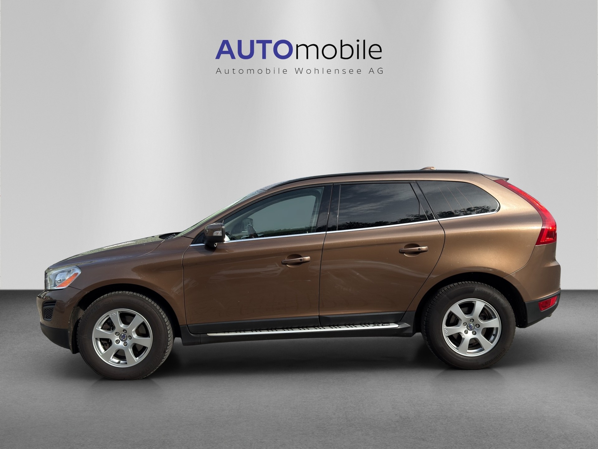 VOLVO XC60 T6 AWD Summum Geartronic-image-0