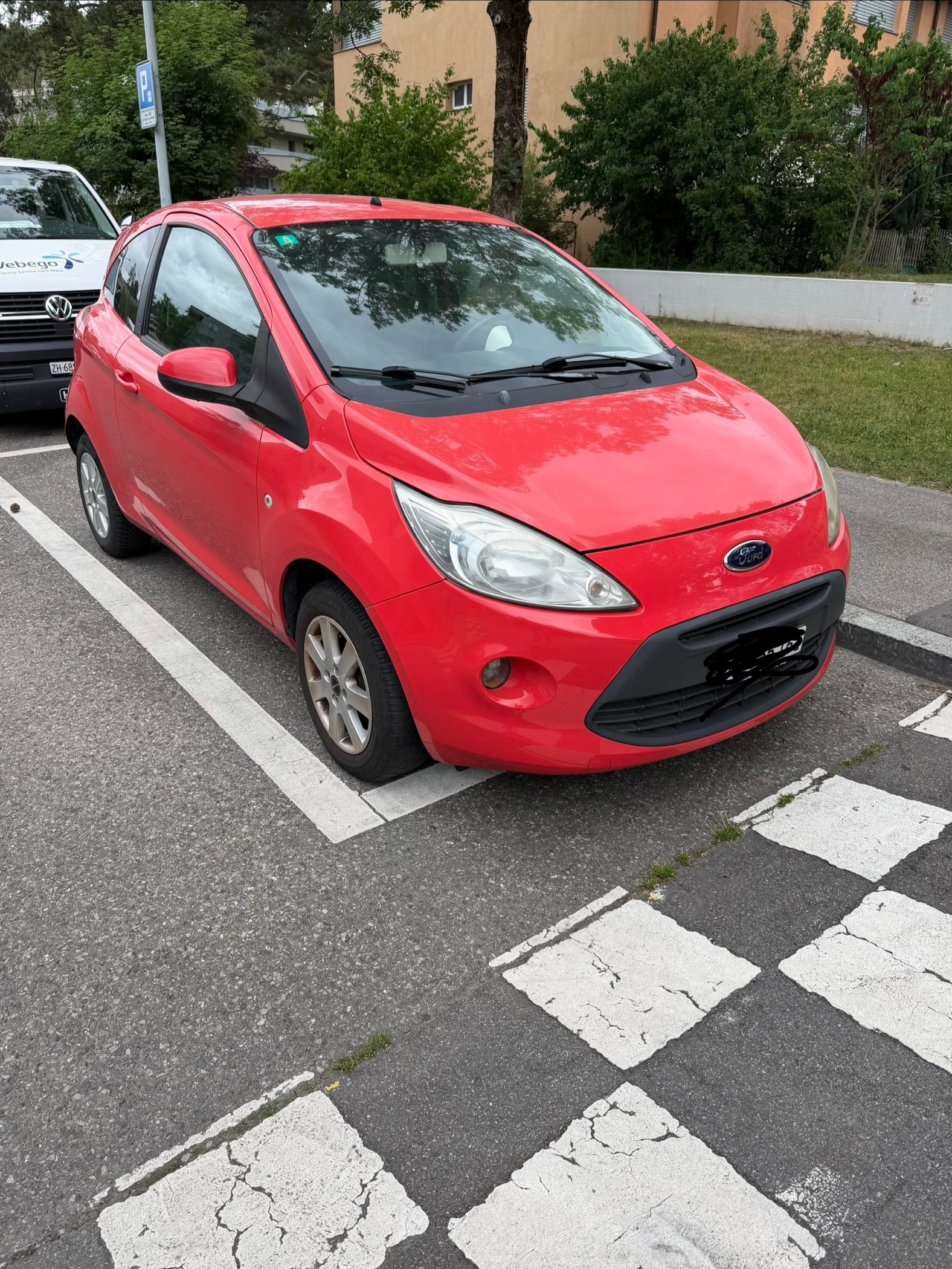 FORD 1.2 Titanium-image-0
