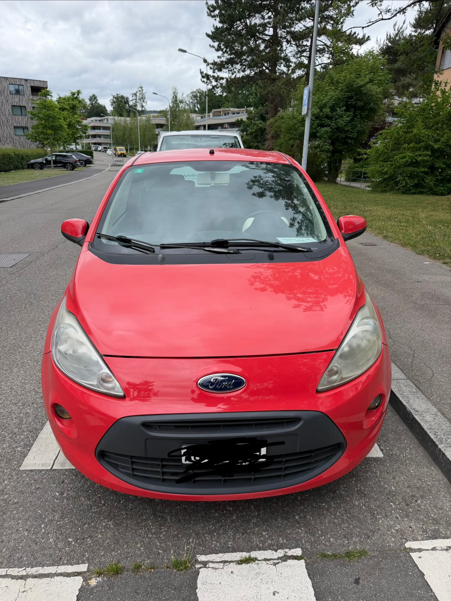 FORD 1.2 Titanium-image-1