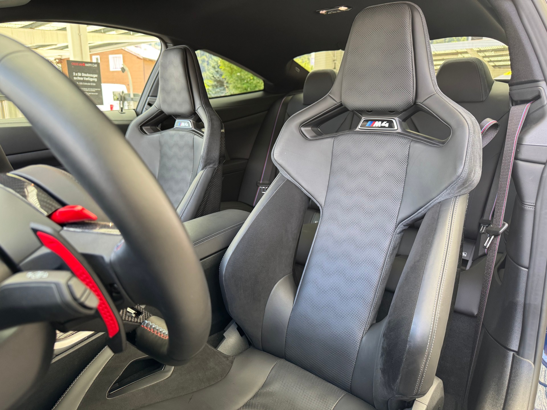 BMW M4 Coupé Competition-image-10