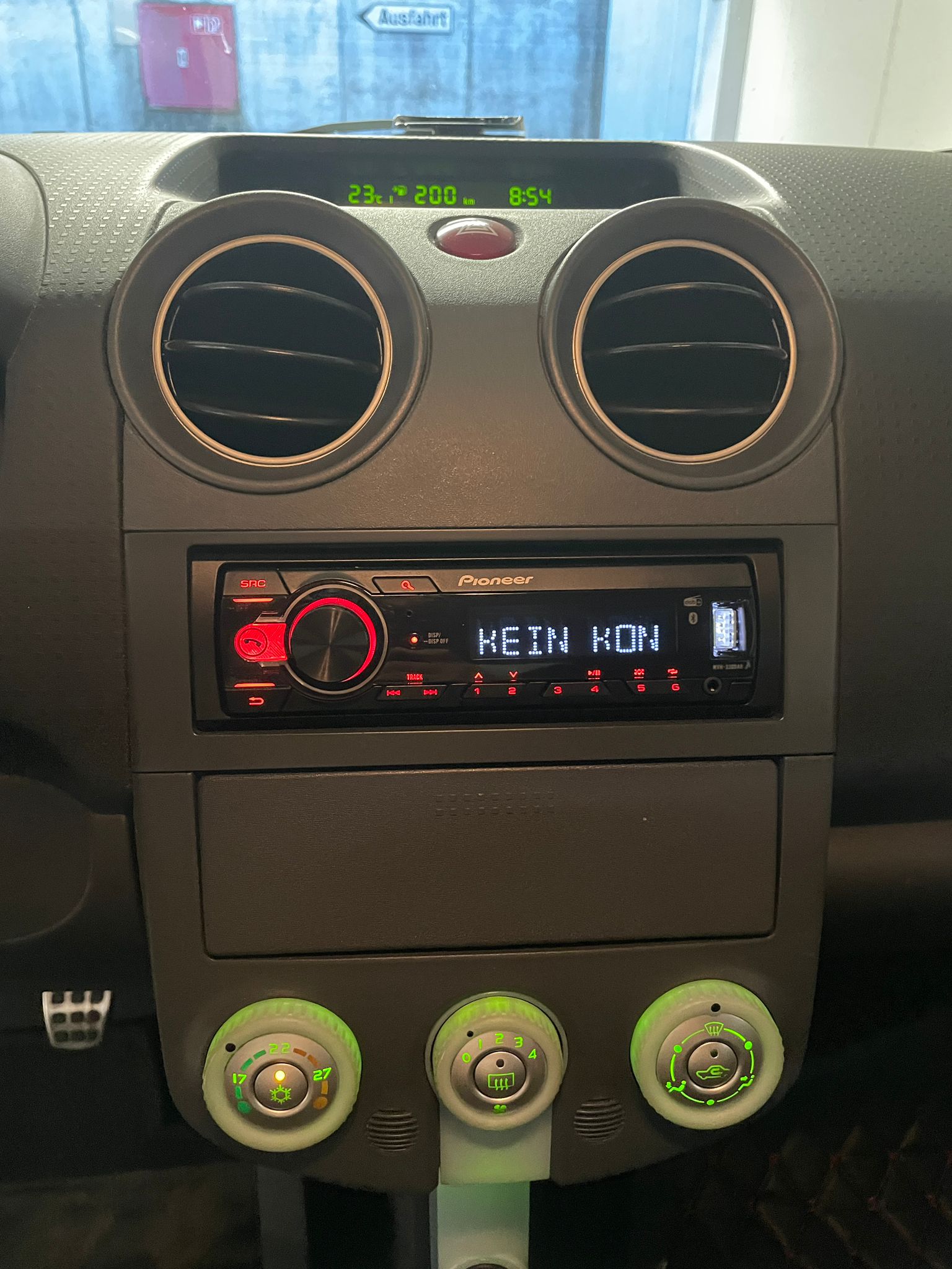 MITSUBISHI Colt 1.5 16V Turbo // MFK NEU-image-15