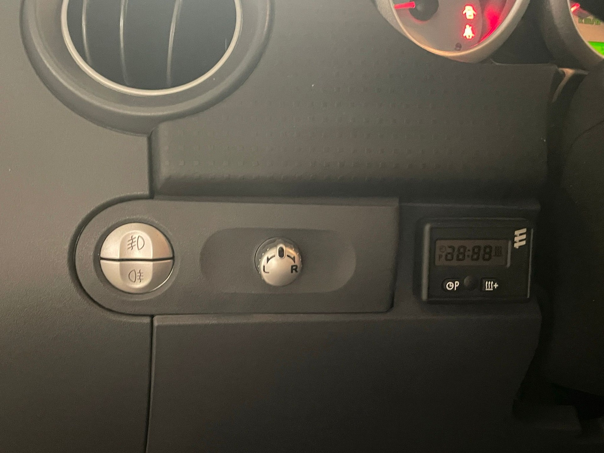 MITSUBISHI Colt 1.5 16V Turbo // MFK NEU-image-16