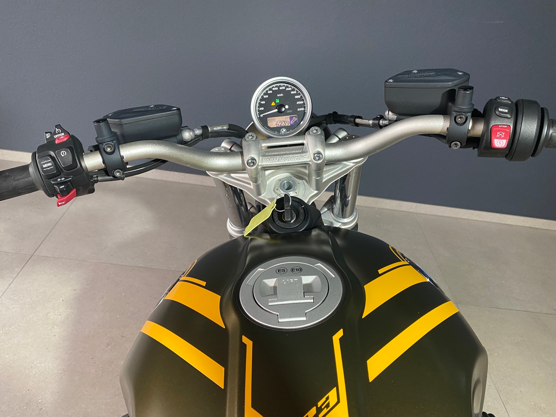 BMW R nineT Scrambler-image-6