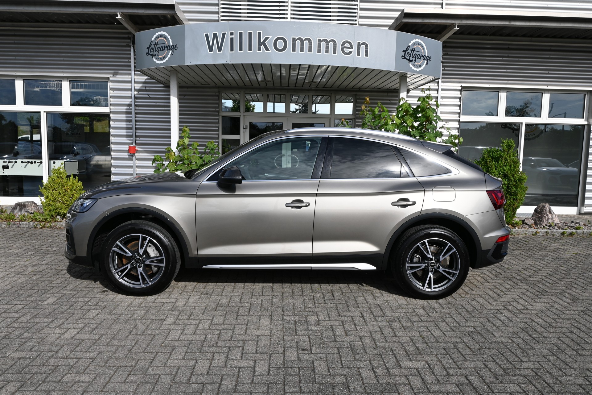 AUDI Q5 Sportback 50 TFSI PHEV S Line quattro S-tronic + AHK 2400kg-image-4