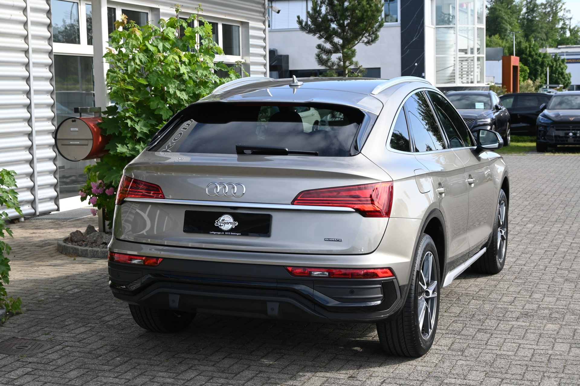 AUDI Q5 Sportback 50 TFSI PHEV S Line quattro S-tronic + AHK 2400kg-image-7