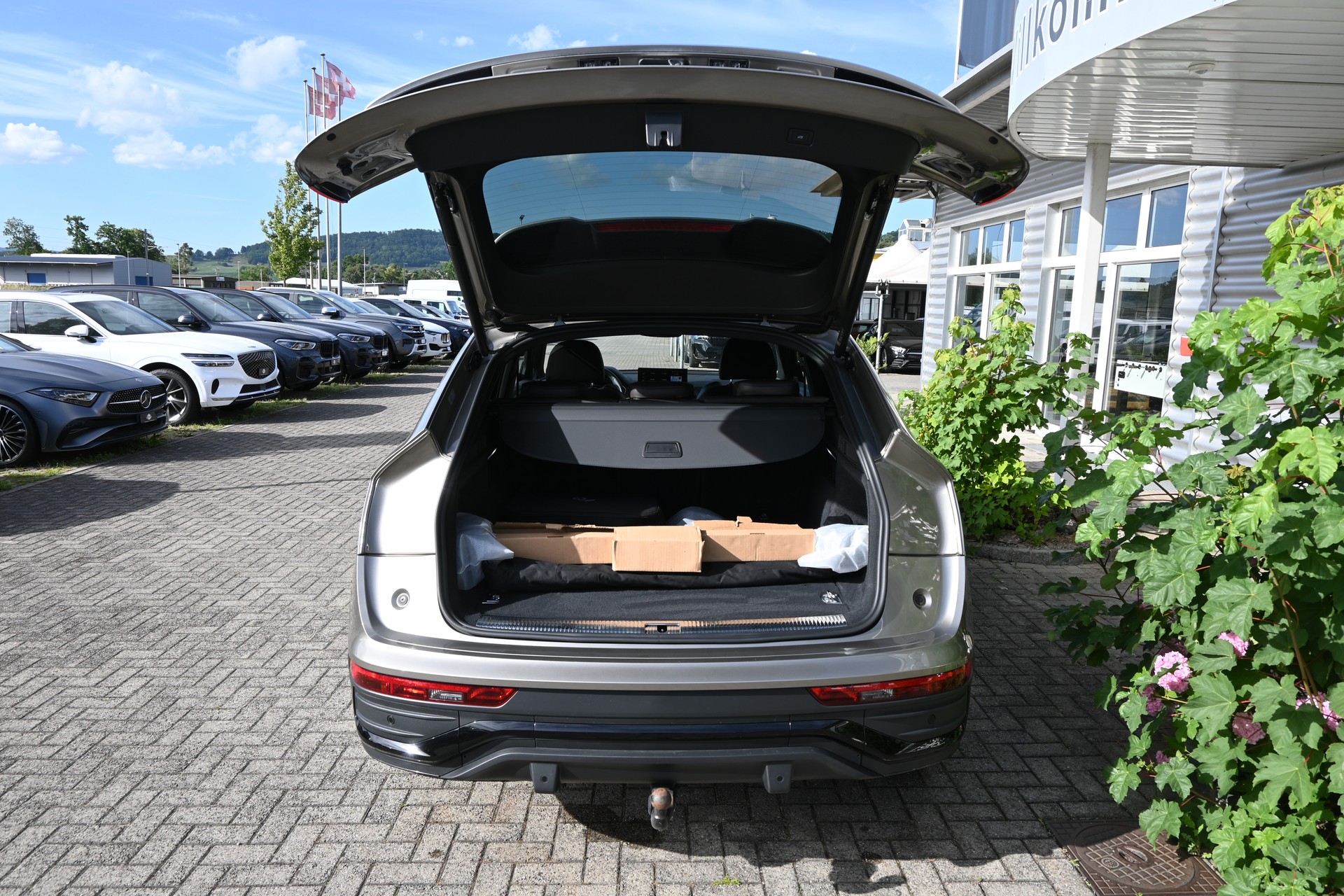 AUDI Q5 Sportback 50 TFSI PHEV S Line quattro S-tronic + AHK 2400kg-image-8