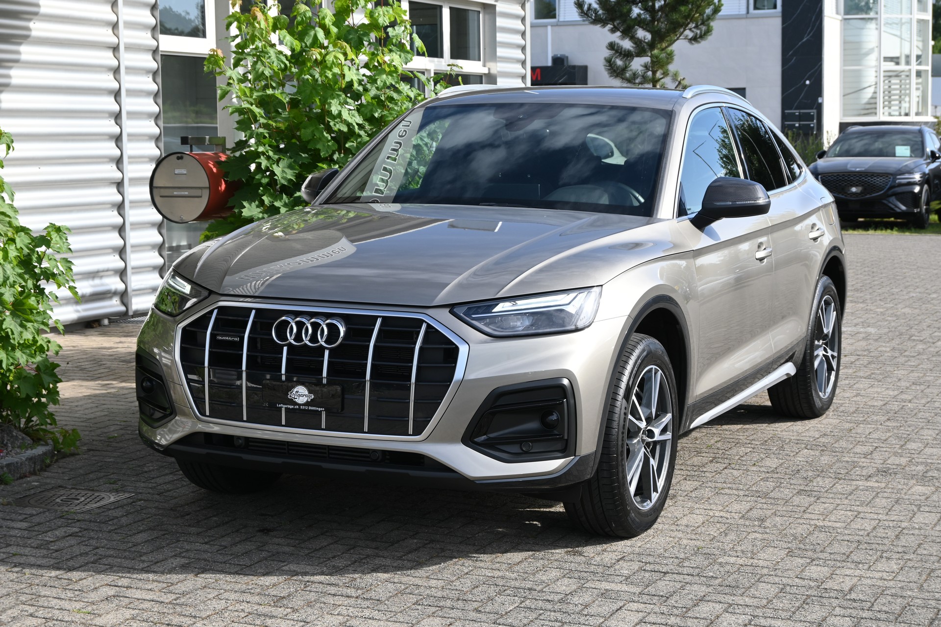 AUDI Q5 Sportback 50 TFSI PHEV S Line quattro S-tronic + AHK 2400kg-image-1