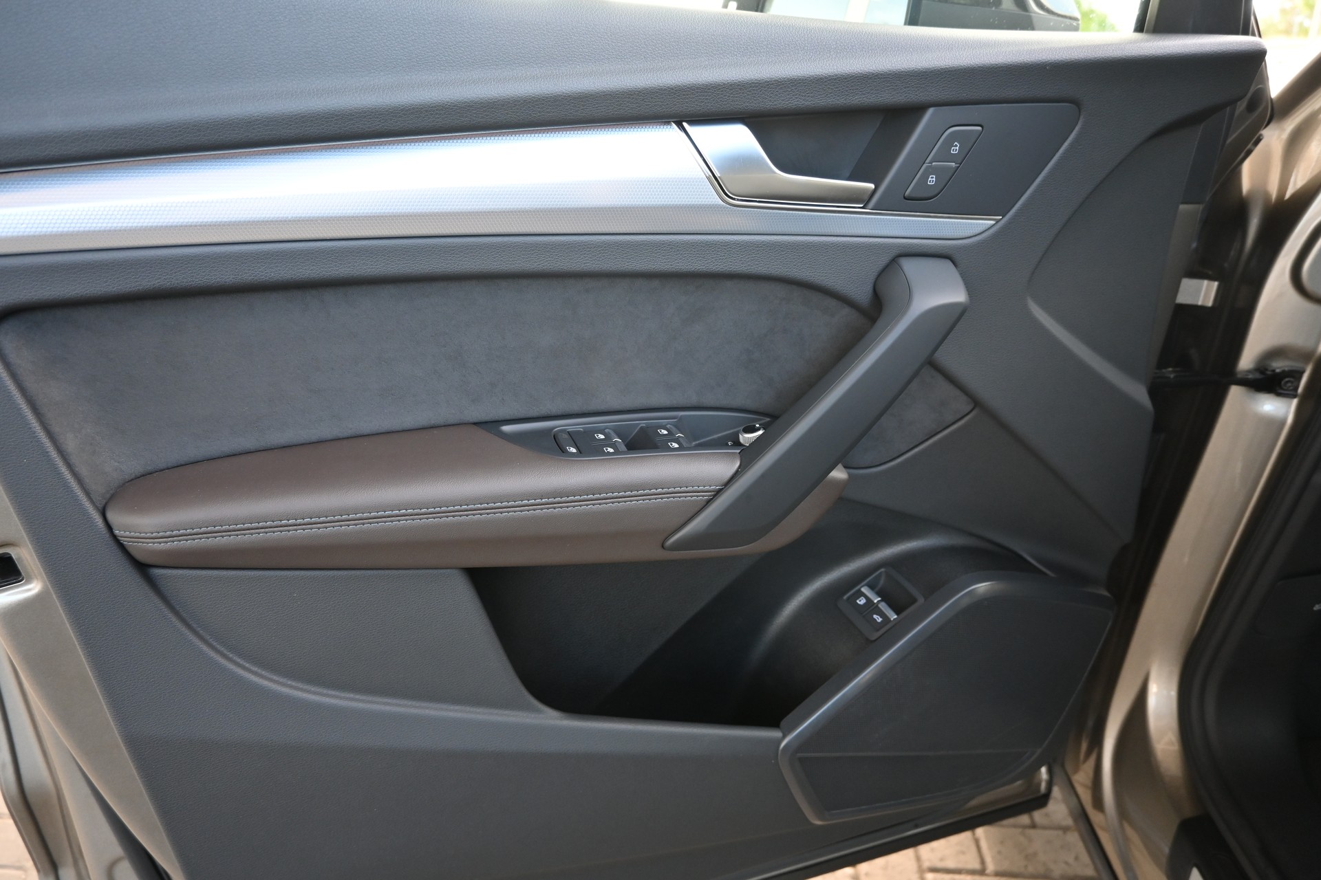 AUDI Q5 Sportback 50 TFSI PHEV S Line quattro S-tronic + AHK 2400kg-image-17