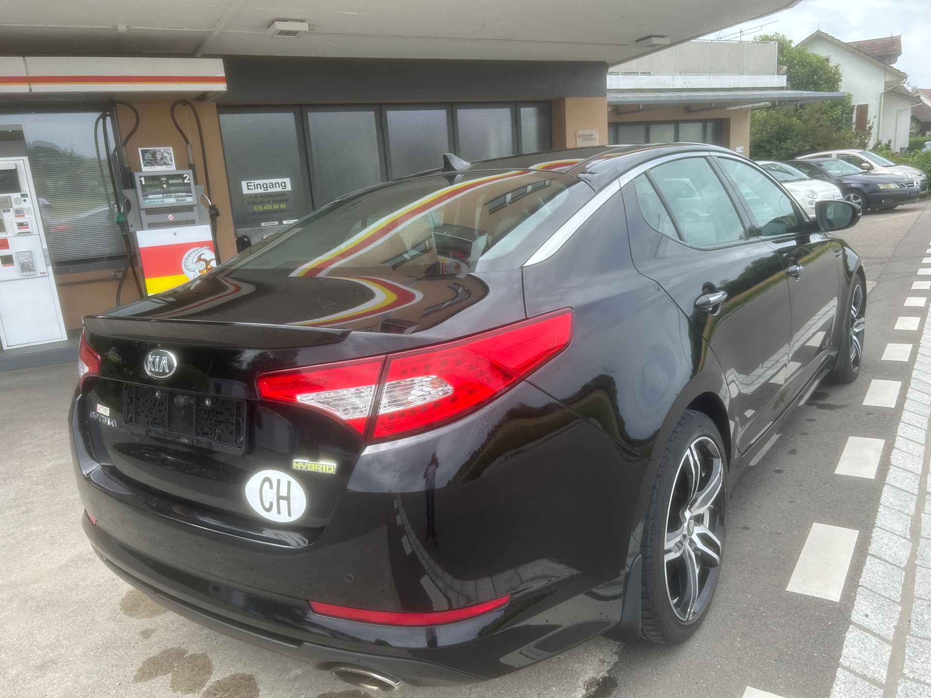 KIA Optima 2.0 CVVT Hybrid Automatic-image-3