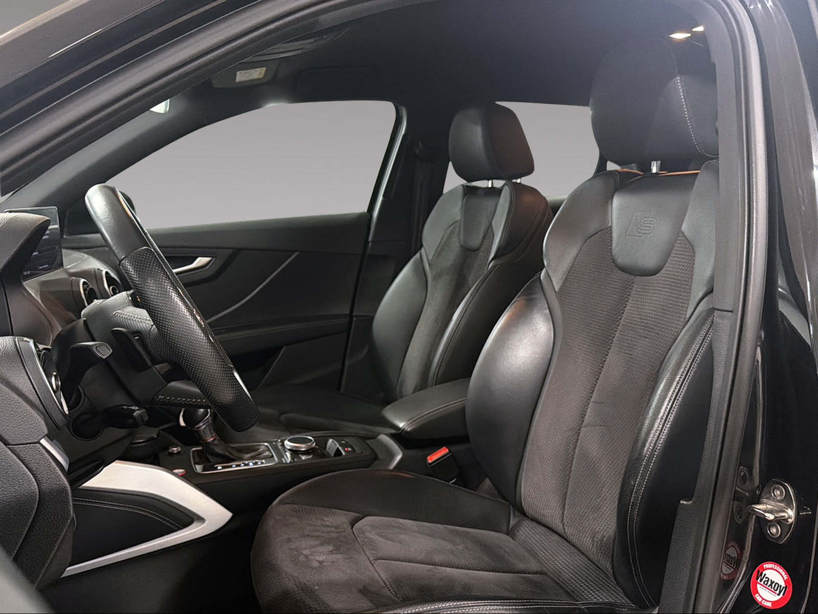 AUDI SQ2 2.0 TFSI quattro S-Tronic-image-6