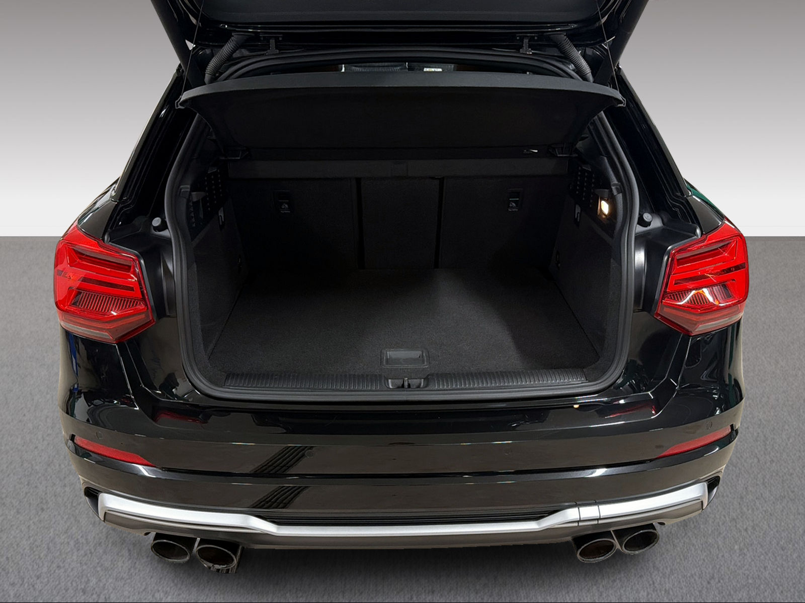 AUDI SQ2 2.0 TFSI quattro S-Tronic-image-12