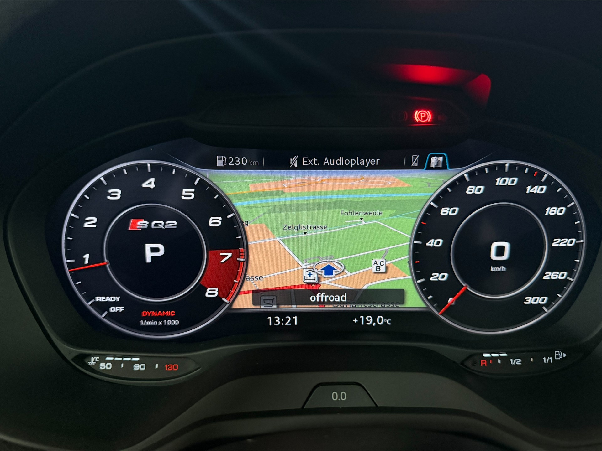AUDI SQ2 2.0 TFSI quattro S-Tronic-image-9