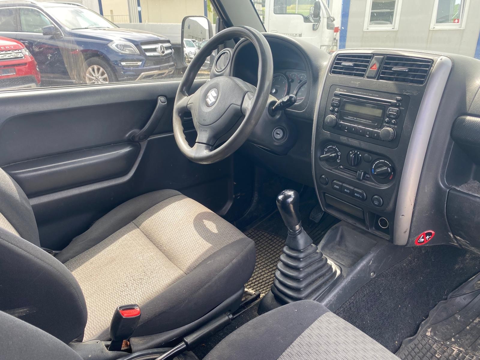 SUZUKI JIMNY-image-11