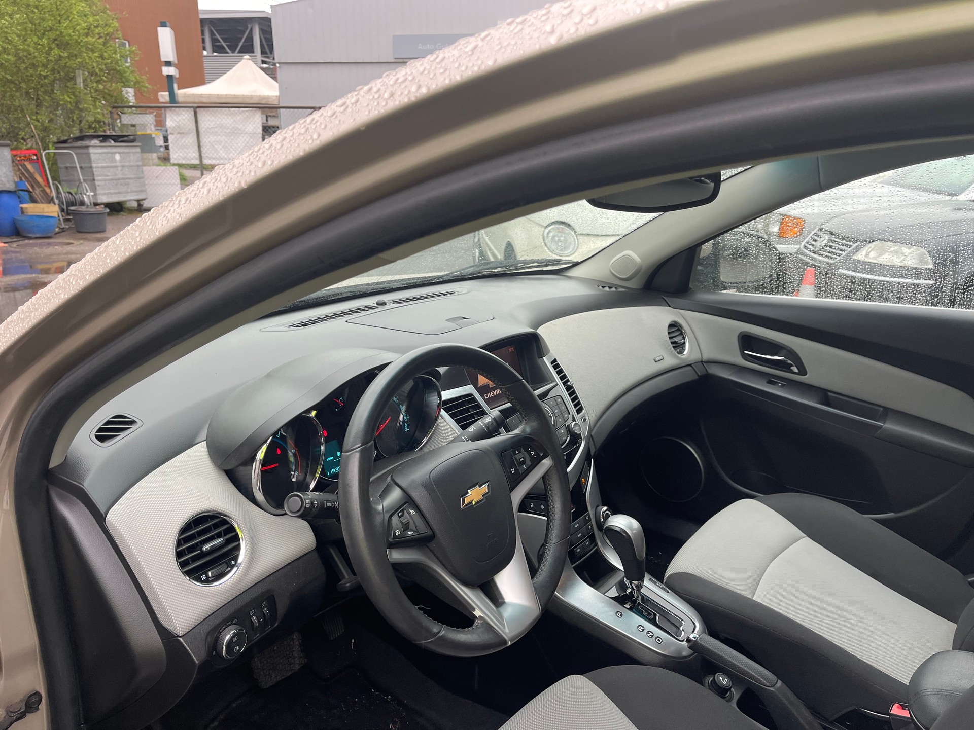 CHEVROLET Cruze 2.0 VCDi LT Automatic-image-11