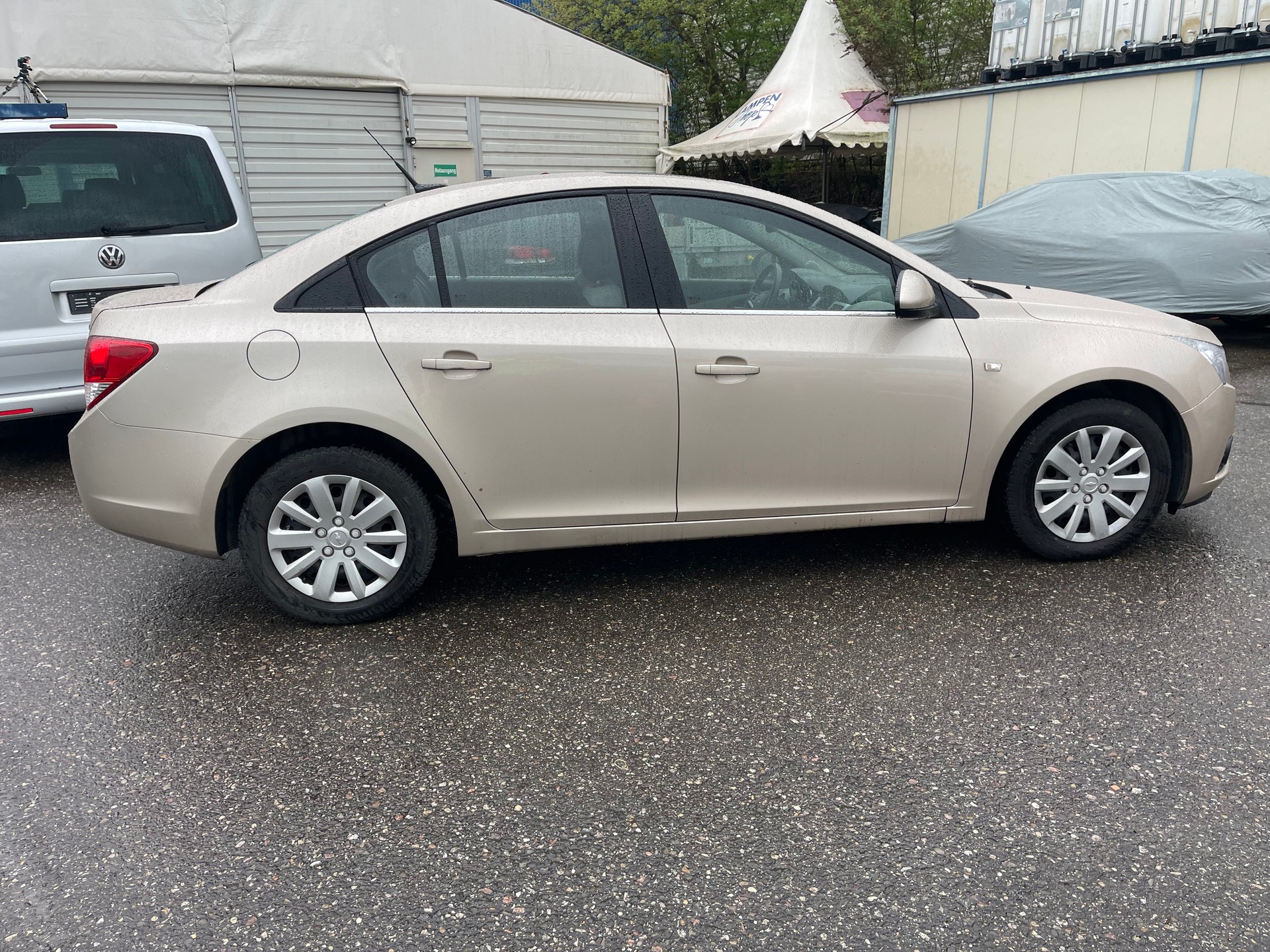CHEVROLET Cruze 2.0 VCDi LT Automatic-image-2