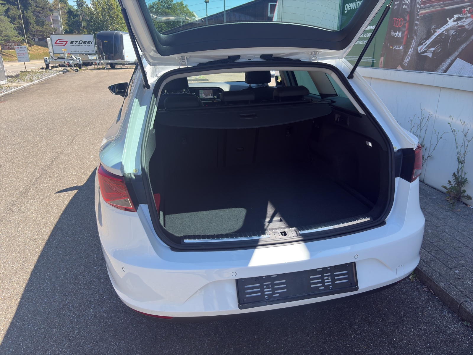 SEAT Leon ST 2.0 TDI Style DSG-image-17
