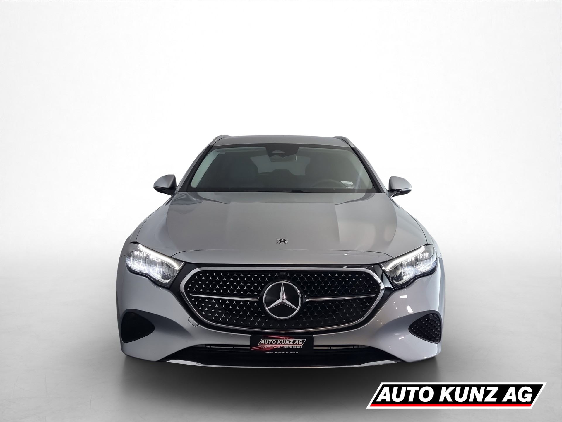 MERCEDES-BENZ E 220d SW Avantgarde Sport getönte Scheiben-image-1