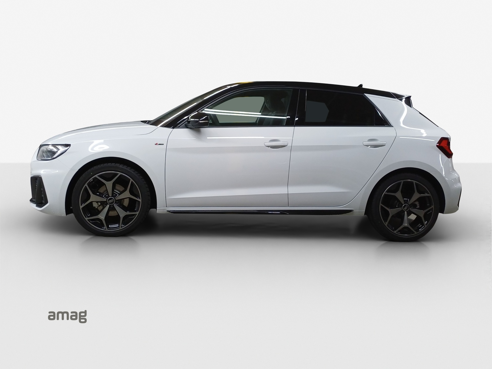 AUDI A1 Sportback 30 TFSI S Line S-tronic-image-1