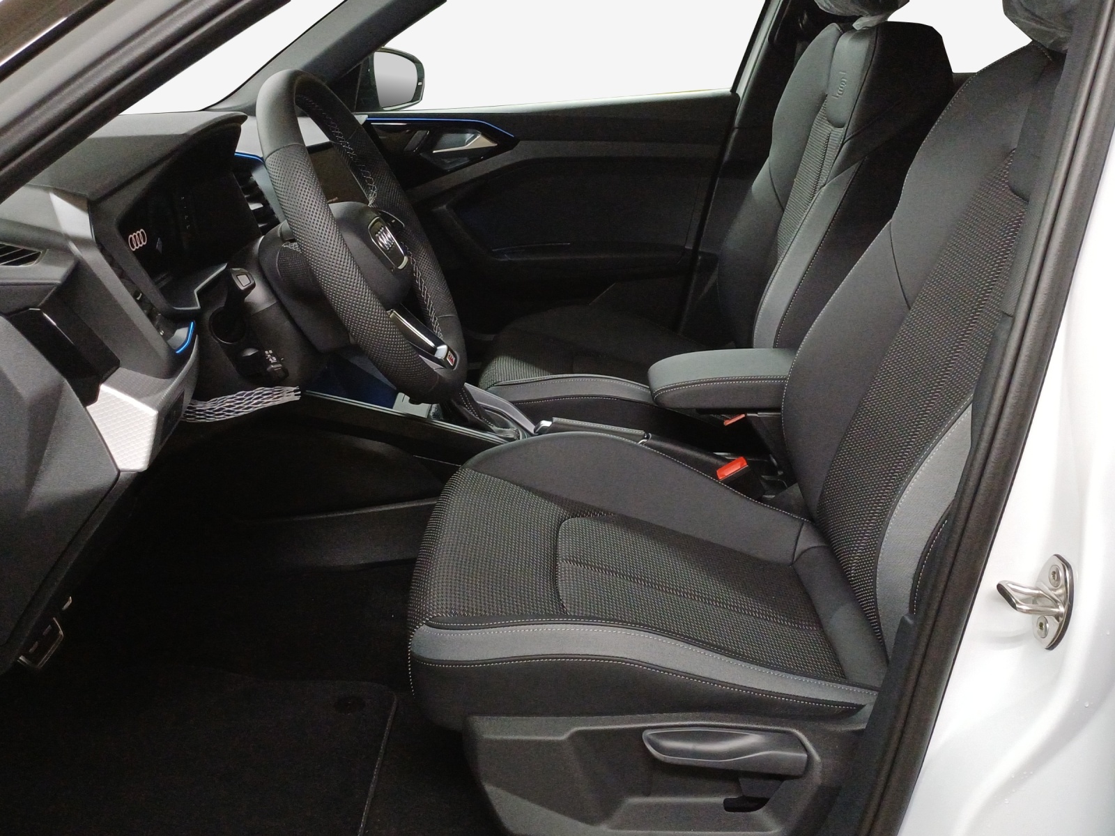 AUDI A1 Sportback 30 TFSI S Line S-tronic-image-7