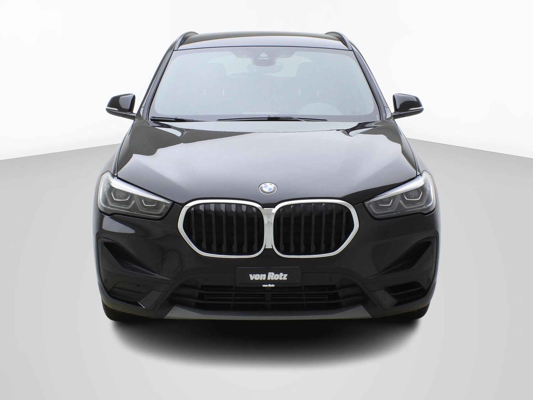 BMW X1 18i sDrive-image-5