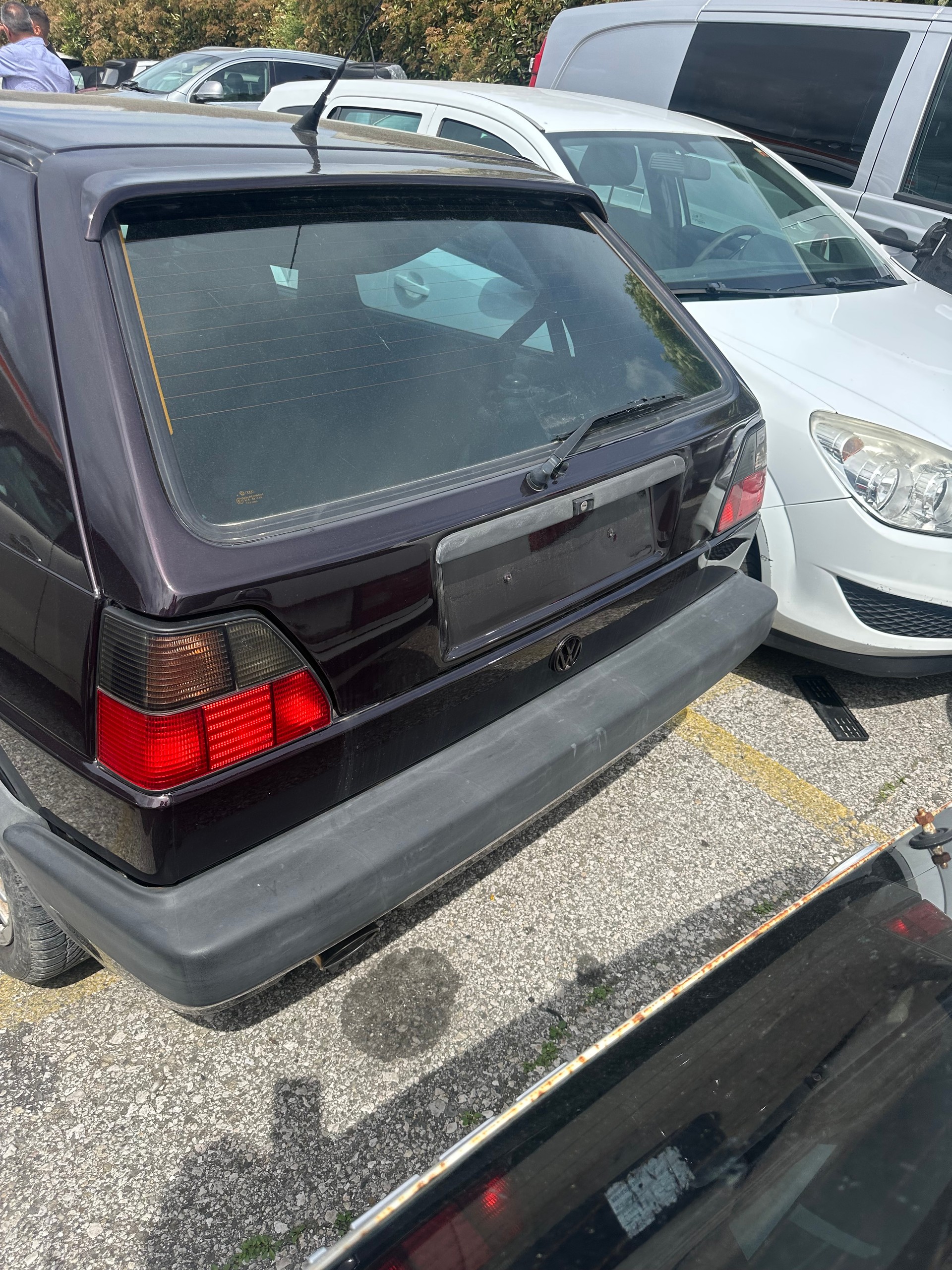 VW Golf 1800 GTI 16V Edition-image-4