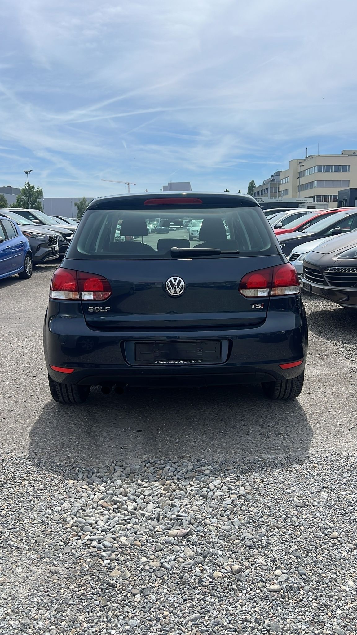 VW GOLF-image-4