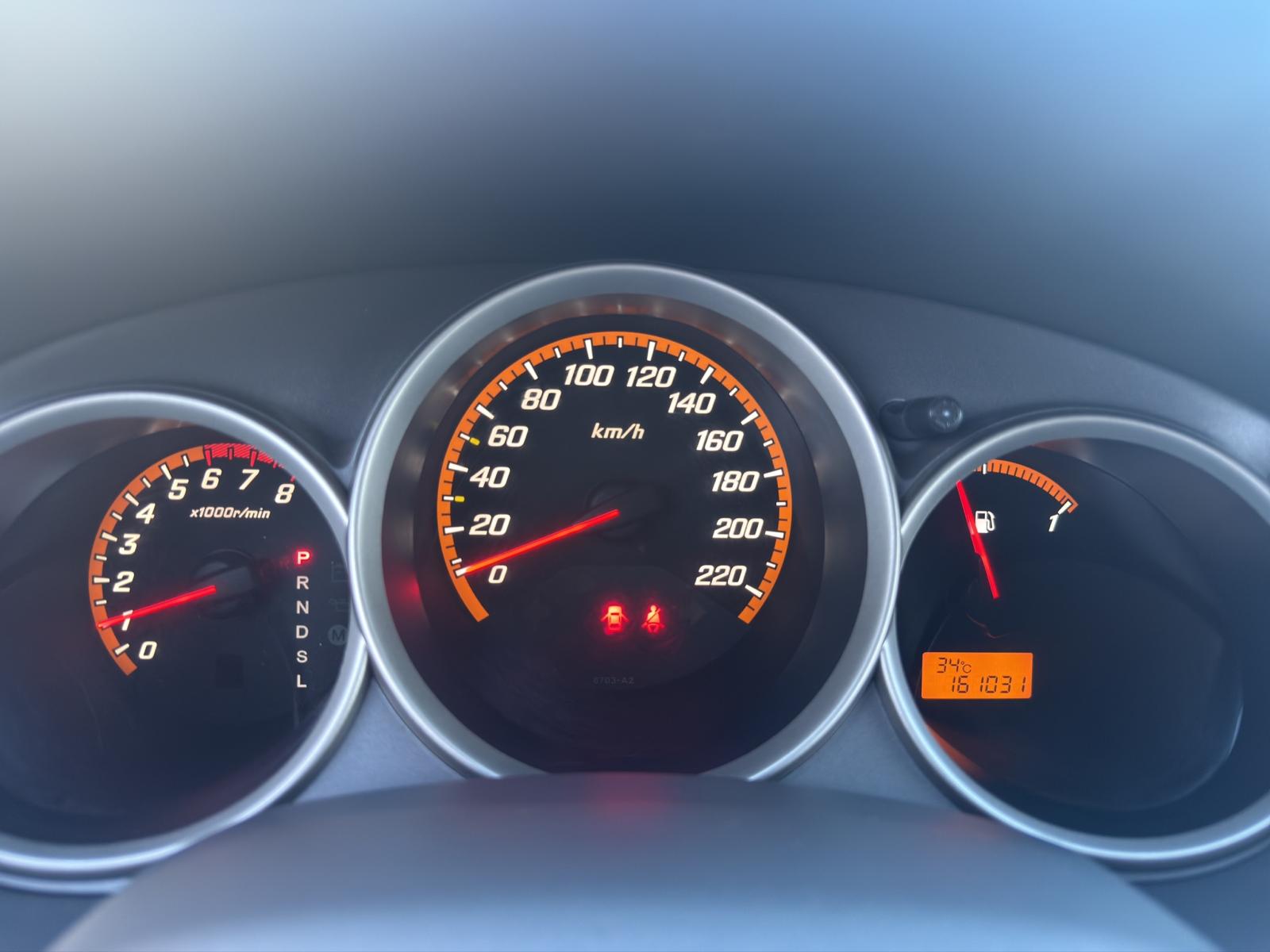 HONDA Jazz 1.4i LS Formula 1 CVT-image-10