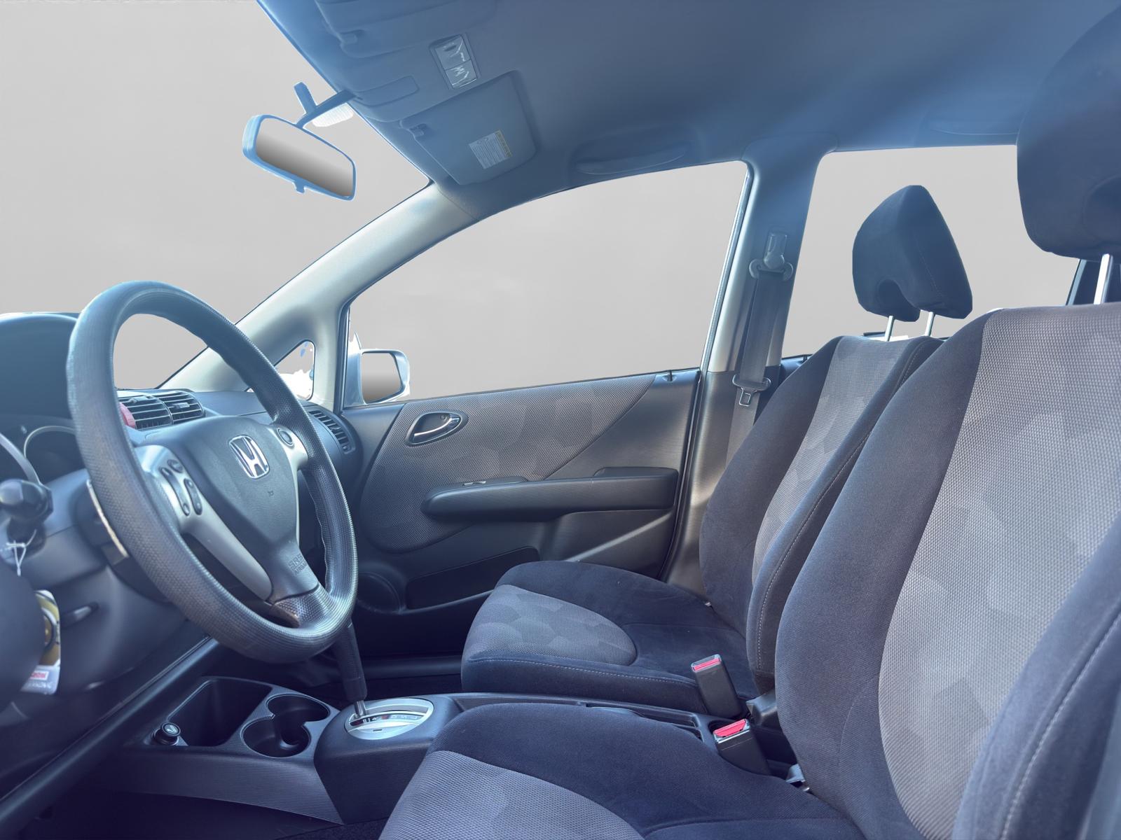 HONDA Jazz 1.4i LS Formula 1 CVT-image-8