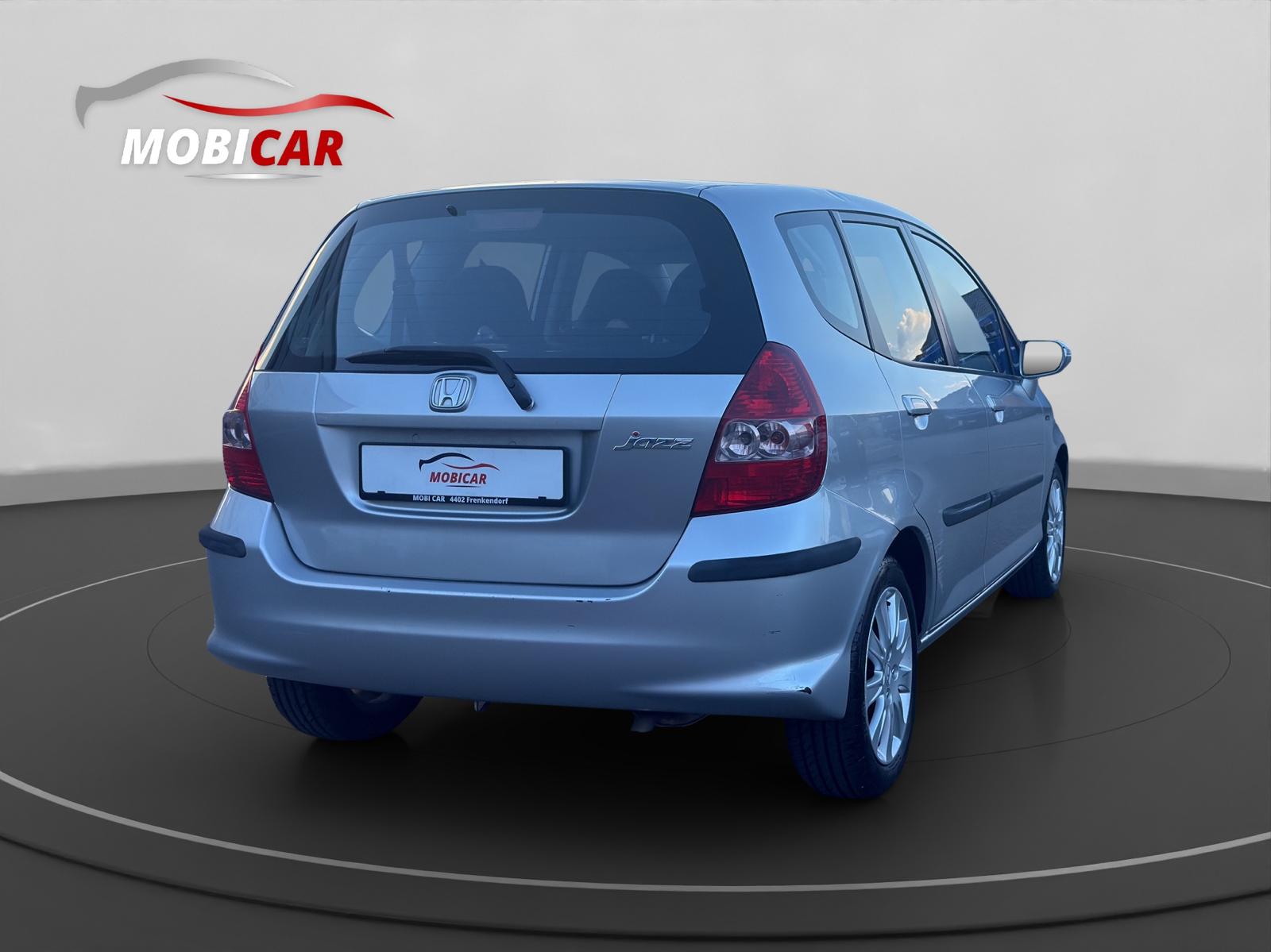 HONDA Jazz 1.4i LS Formula 1 CVT-image-4
