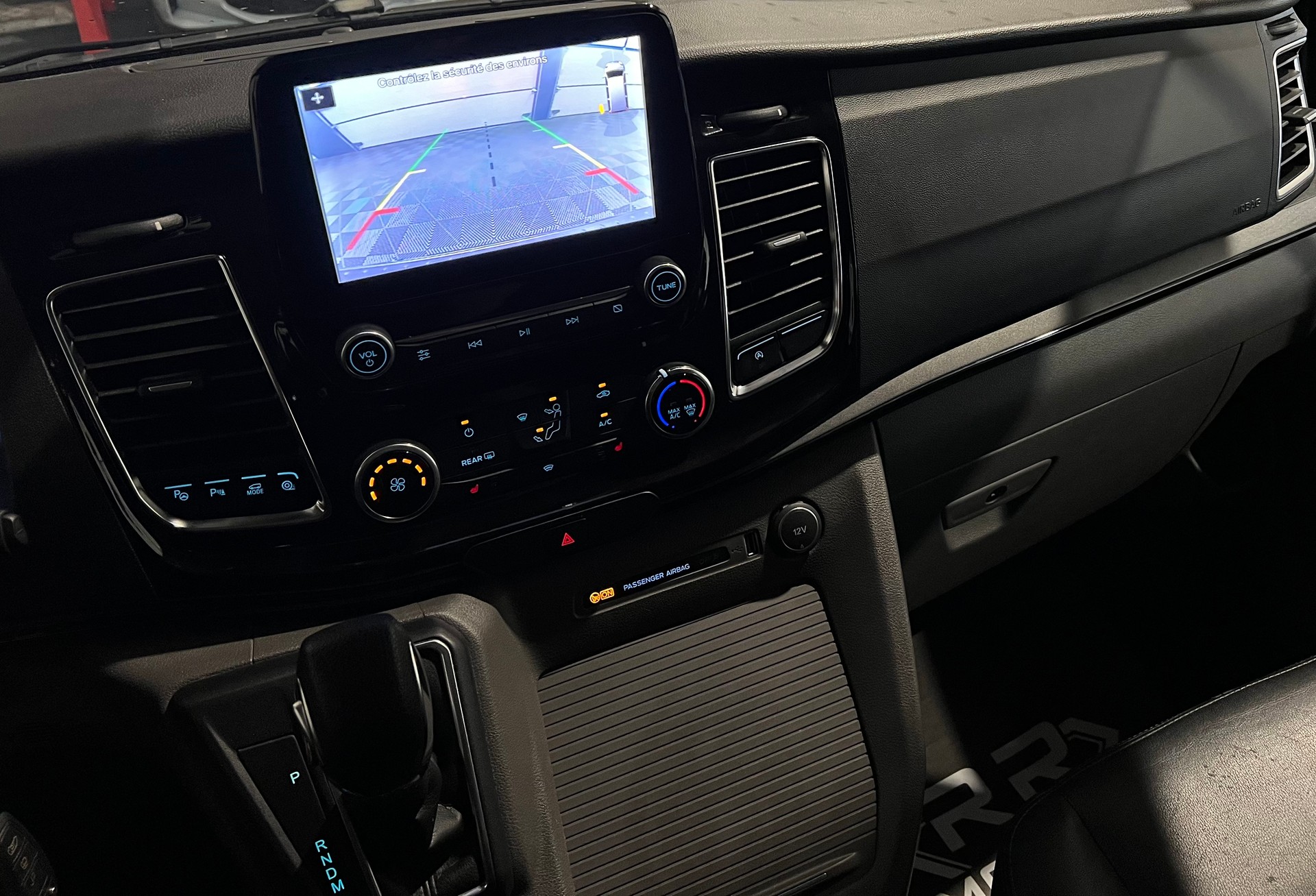 FORD Tourneo Custom 320 L1H1 Sport A-image-7