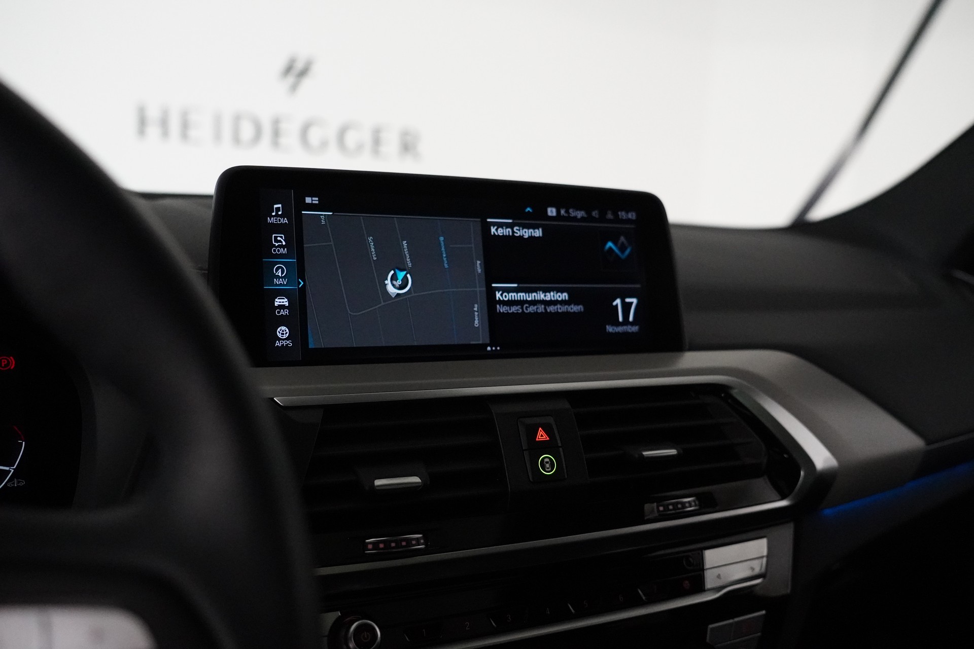 BMW iX3-image-21