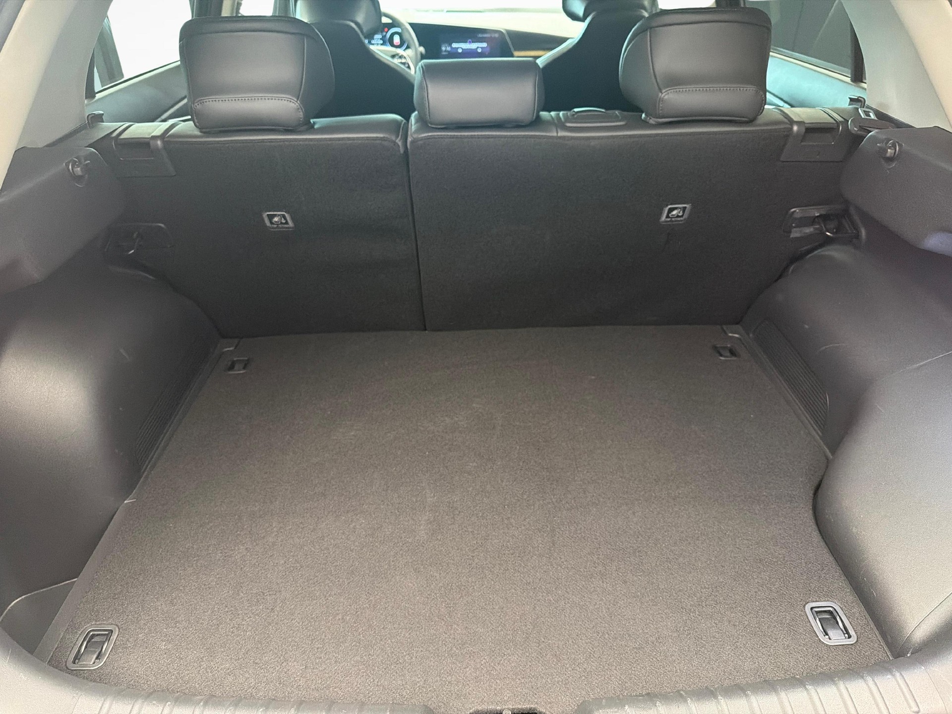 KIA Niro 1.6 GDi Plug-in Hybrid Style-image-12