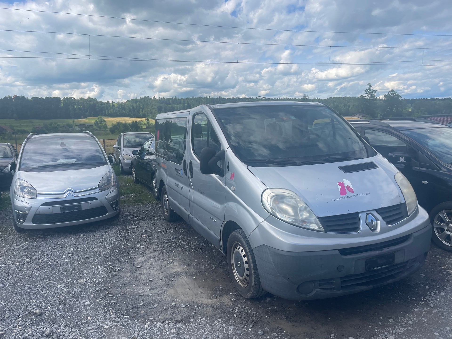 RENAULT Trafic 2.5 dCi 2.9t L2H2-image-3
