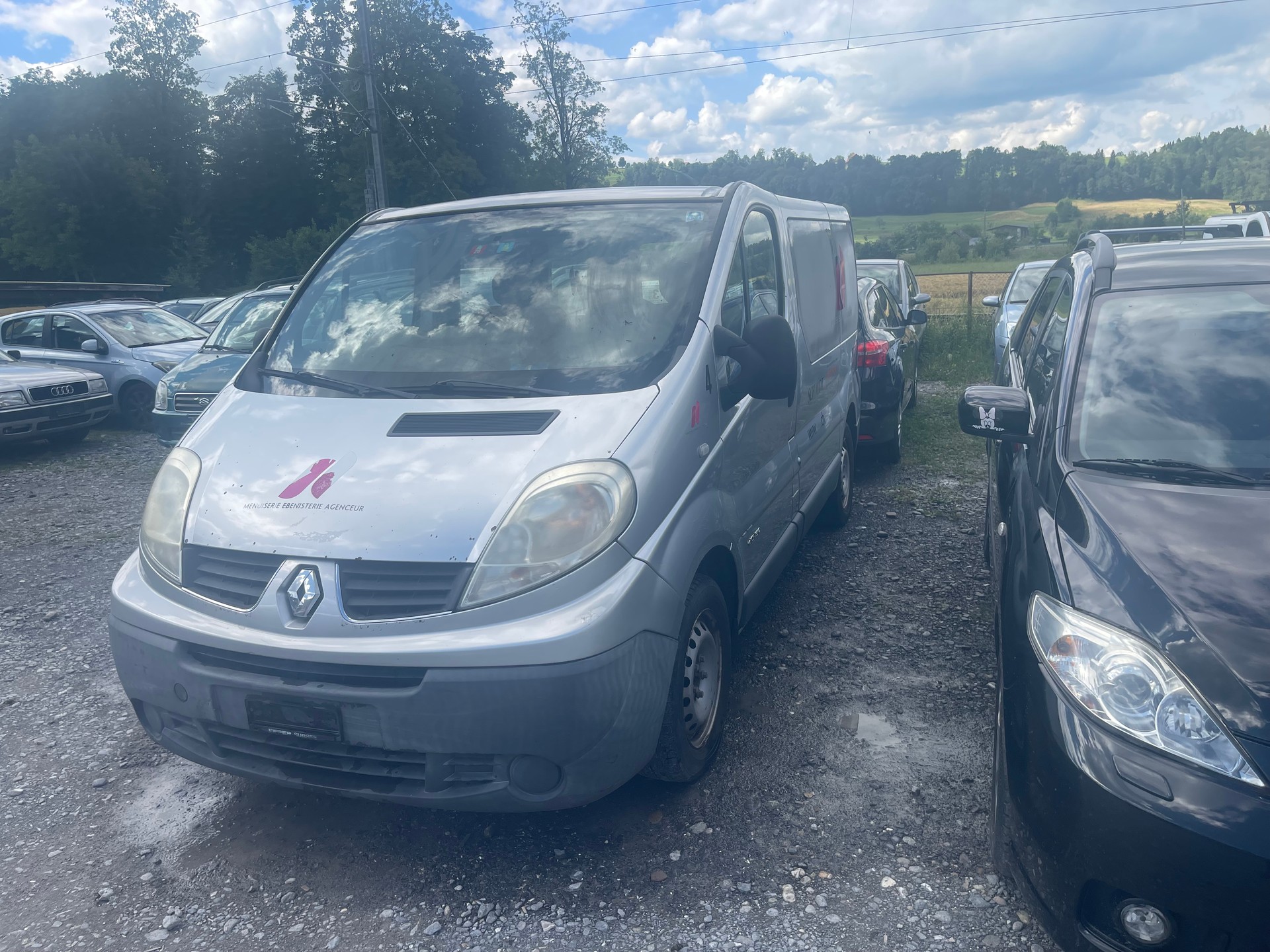 RENAULT Trafic 2.5 dCi 2.9t L2H2-image-0