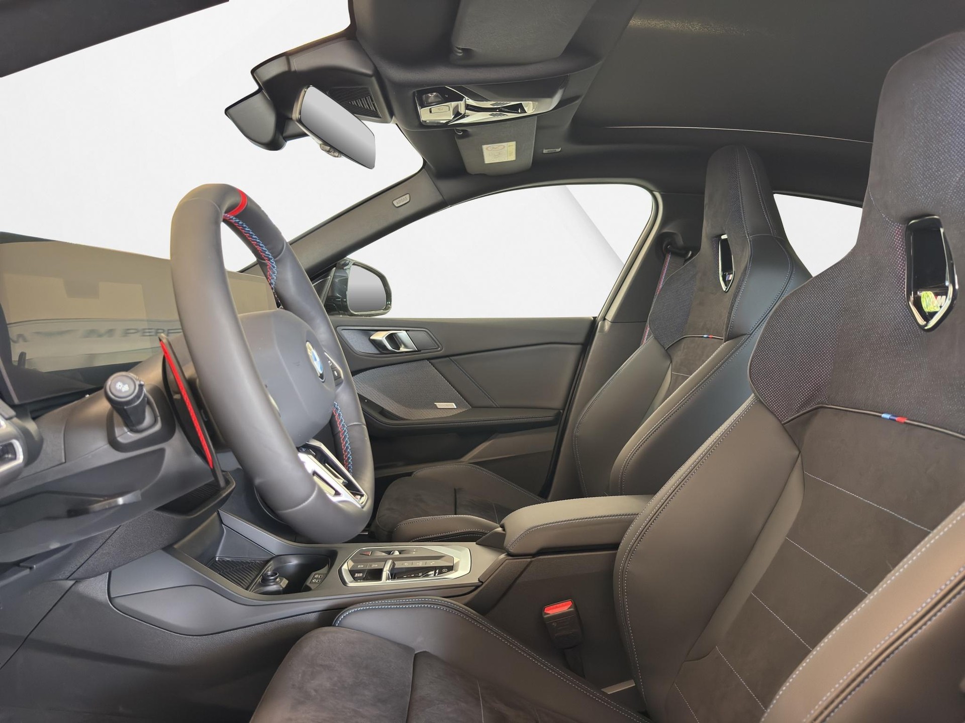 BMW M235i xDrive Gran Coupé-image-5